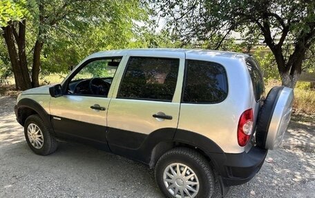 Chevrolet Niva I рестайлинг, 2012 год, 380 000 рублей, 1 фотография
