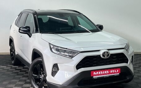 Toyota RAV4, 2021 год, 3 299 000 рублей, 3 фотография