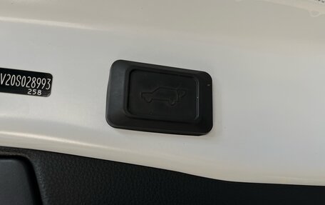 Toyota RAV4, 2021 год, 3 299 000 рублей, 9 фотография