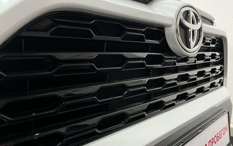 Toyota RAV4, 2021 год, 3 299 000 рублей, 10 фотография