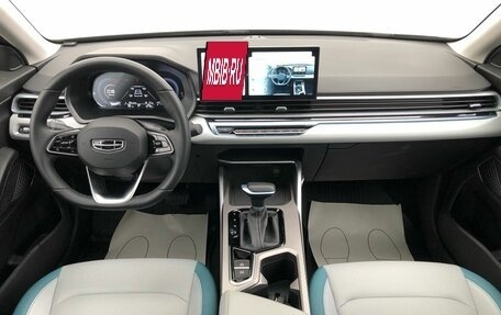 Geely Emgrand, 2023 год, 1 950 000 рублей, 10 фотография