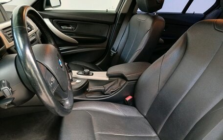 BMW 3 серия, 2015 год, 1 409 000 рублей, 22 фотография