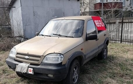 Chevrolet Niva I рестайлинг, 2004 год, 300 000 рублей, 4 фотография