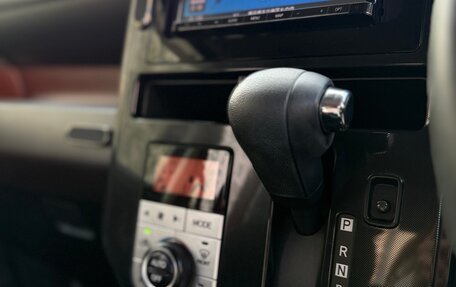 Toyota Roomy I, 2018 год, 1 240 000 рублей, 17 фотография