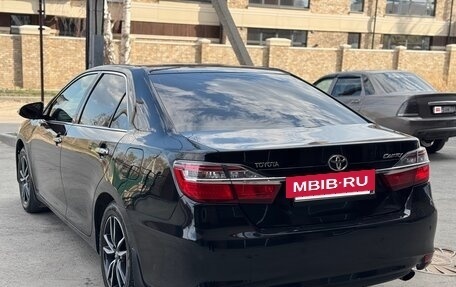Toyota Camry, 2016 год, 2 040 000 рублей, 8 фотография
