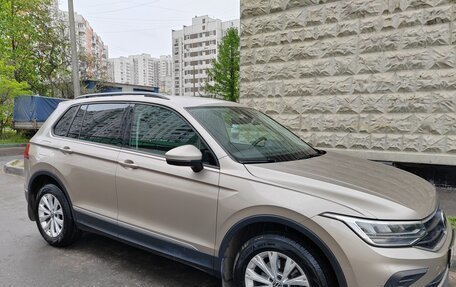 Volkswagen Tiguan II, 2021 год, 2 050 000 рублей, 4 фотография