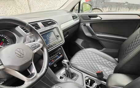 Volkswagen Tiguan II, 2021 год, 2 050 000 рублей, 9 фотография