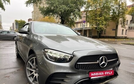 Mercedes-Benz E-Класс, 2022 год, 7 500 000 рублей, 9 фотография