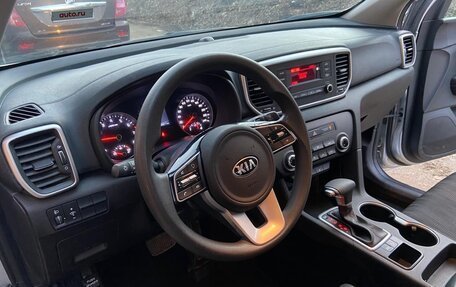KIA Sportage IV рестайлинг, 2019 год, 2 492 000 рублей, 7 фотография