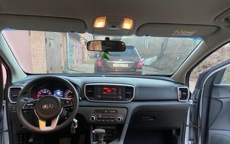 KIA Sportage IV рестайлинг, 2019 год, 2 492 000 рублей, 8 фотография