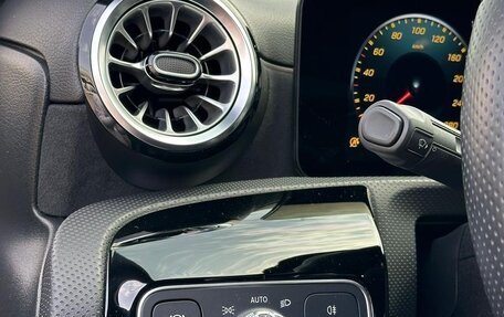 Mercedes-Benz A-Класс AMG, 2021 год, 4 500 000 рублей, 10 фотография