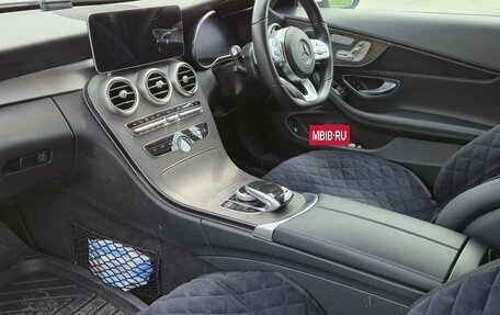 Mercedes-Benz C-Класс, 2018 год, 2 950 000 рублей, 5 фотография