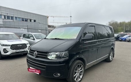 Volkswagen Multivan T5, 2011 год, 2 049 000 рублей, 2 фотография