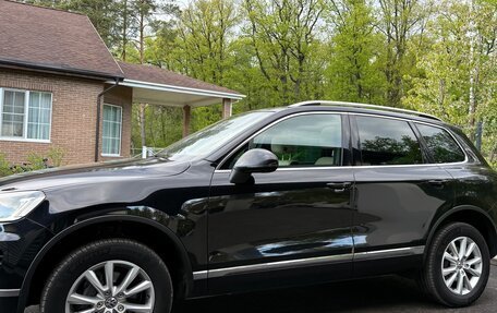 Volkswagen Touareg III, 2015 год, 3 100 000 рублей, 4 фотография