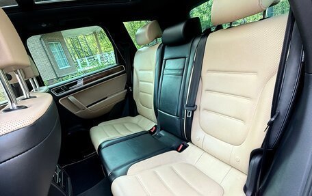 Volkswagen Touareg III, 2015 год, 3 100 000 рублей, 8 фотография