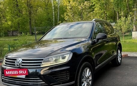 Volkswagen Touareg III, 2015 год, 3 100 000 рублей, 2 фотография