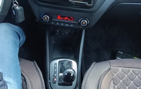 KIA Rio III рестайлинг, 2016 год, 1 155 000 рублей, 2 фотография