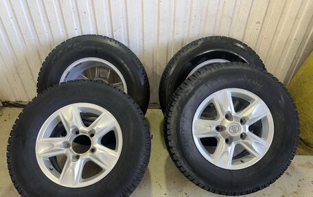 Toyota Land Cruiser 100 рестайлинг 2, 2002 год, 1 720 000 рублей, 24 фотография