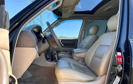 Toyota Land Cruiser 100 рестайлинг 2, 2002 год, 1 720 000 рублей, 15 фотография