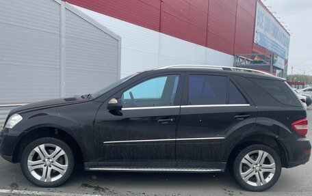 Mercedes-Benz M-Класс, 2010 год, 1 450 000 рублей, 3 фотография