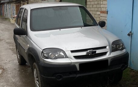 Chevrolet Niva I рестайлинг, 2012 год, 380 000 рублей, 7 фотография