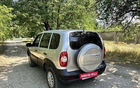 Chevrolet Niva I рестайлинг, 2012 год, 380 000 рублей, 11 фотография