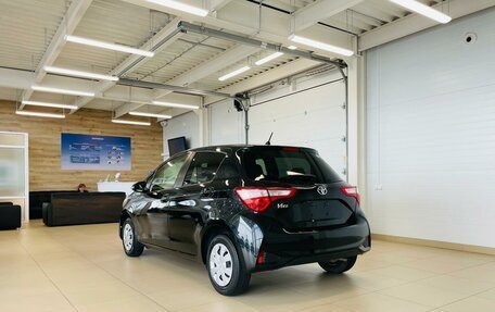 Toyota Vitz, 2018 год, 1 229 000 рублей, 4 фотография