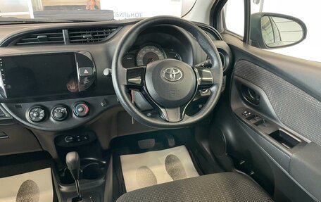 Toyota Vitz, 2018 год, 1 229 000 рублей, 15 фотография
