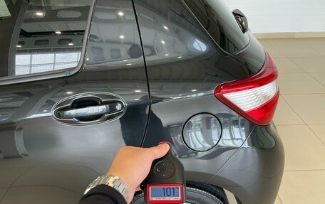 Toyota Vitz, 2018 год, 1 229 000 рублей, 23 фотография