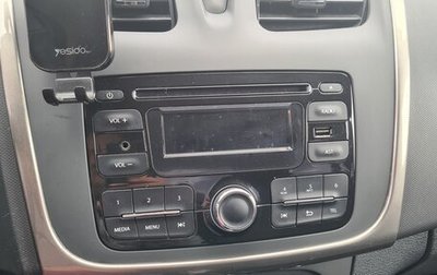 Renault Logan II, 2017 год, 900 000 рублей, 1 фотография