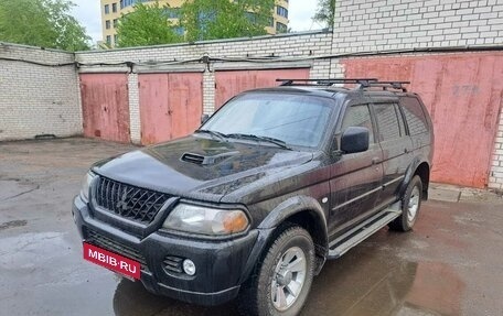 Mitsubishi Pajero Sport II рестайлинг, 2006 год, 795 000 рублей, 3 фотография