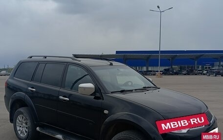 Mitsubishi Pajero Sport II рестайлинг, 2013 год, 1 320 000 рублей, 3 фотография