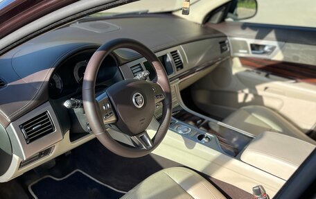 Jaguar XF I рестайлинг, 2010 год, 1 150 000 рублей, 10 фотография