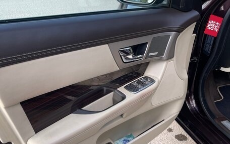 Jaguar XF I рестайлинг, 2010 год, 1 150 000 рублей, 16 фотография