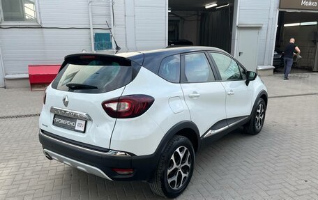 Renault Kaptur I рестайлинг, 2017 год, 1 150 000 рублей, 5 фотография