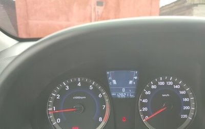 Hyundai Solaris II рестайлинг, 2013 год, 780 000 рублей, 1 фотография