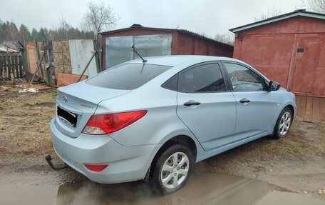Hyundai Solaris II рестайлинг, 2013 год, 780 000 рублей, 3 фотография