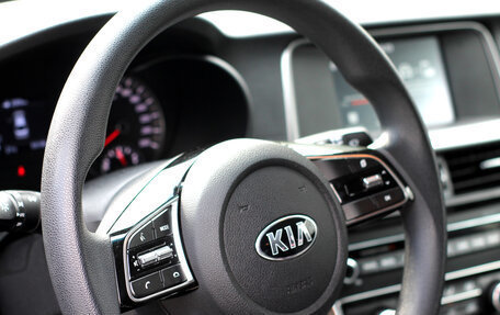 KIA K5 II, 2019 год, 1 990 000 рублей, 12 фотография