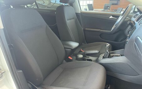 Volkswagen Jetta VI, 2016 год, 1 320 000 рублей, 10 фотография