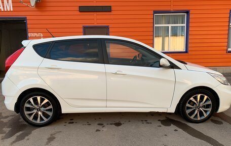 Hyundai Solaris II рестайлинг, 2014 год, 980 000 рублей, 7 фотография