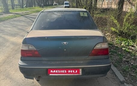 Daewoo Nexia I рестайлинг, 2002 год, 70 000 рублей, 4 фотография