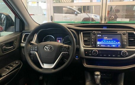 Toyota Highlander III, 2019 год, 3 320 000 рублей, 12 фотография