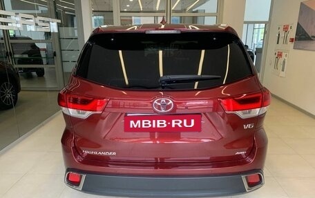 Toyota Highlander III, 2019 год, 3 320 000 рублей, 5 фотография