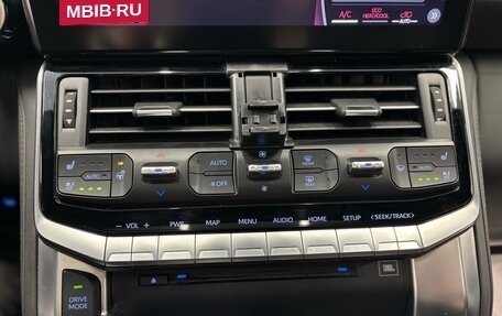 Toyota Land Cruiser, 2021 год, 10 500 000 рублей, 27 фотография