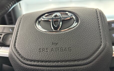 Toyota Land Cruiser, 2021 год, 10 500 000 рублей, 32 фотография