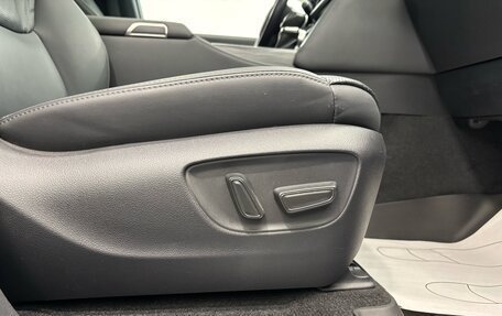 Toyota Land Cruiser, 2021 год, 10 500 000 рублей, 38 фотография