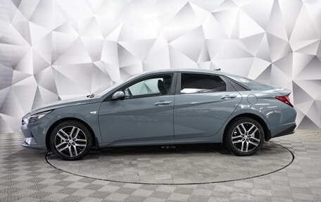 Hyundai Elantra, 2021 год, 2 250 000 рублей, 2 фотография