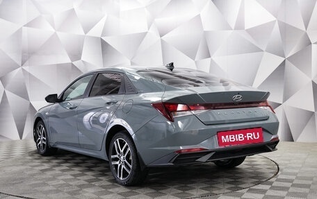 Hyundai Elantra, 2021 год, 2 250 000 рублей, 3 фотография