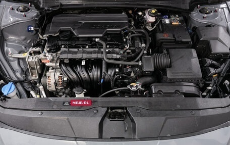 Hyundai Elantra, 2021 год, 2 250 000 рублей, 20 фотография