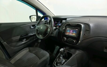 Renault Kaptur I рестайлинг, 2017 год, 1 369 000 рублей, 21 фотография